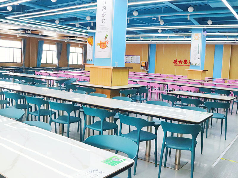 平利学生餐厅