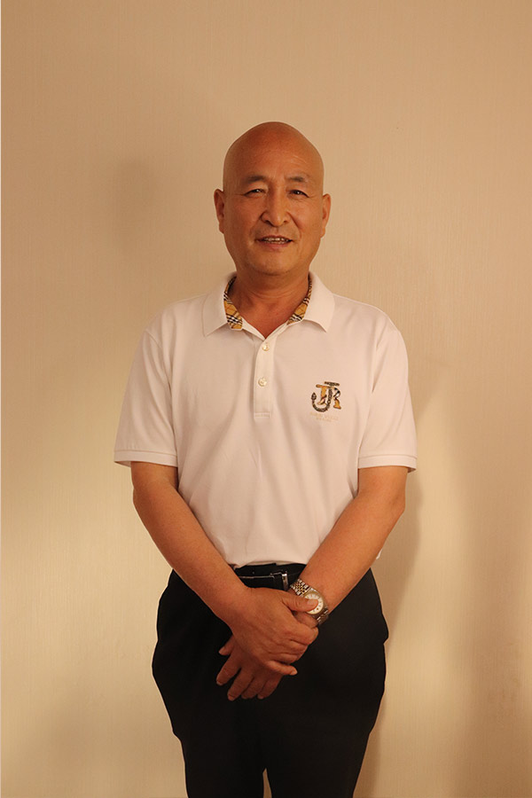 平利杨养民 本科学历，毕业于陕西师范大学